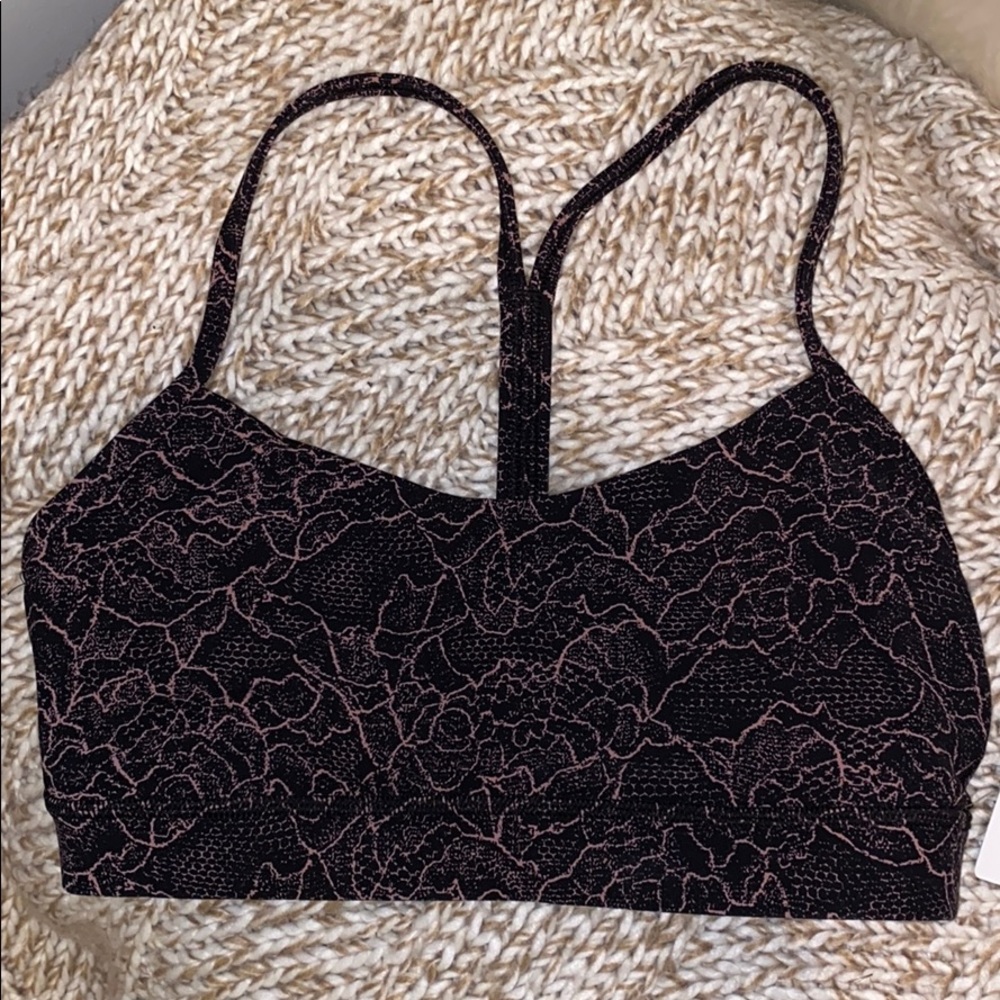 Lululemon Flow Y Bra Nulu